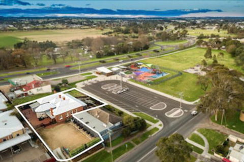 Bairnsdale Bed And Breakfast - Hobart Tourism 2