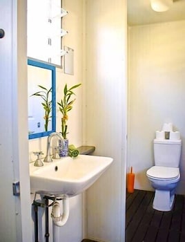 The Eco Beachcamp Retreat - Hobart Tourism 4