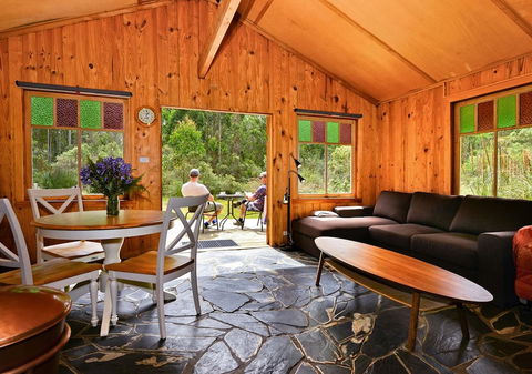 Saintys Creek Cottage - Tourism TAS 5