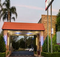 Centre Point Mid City Motor Inn - Tourism TAS