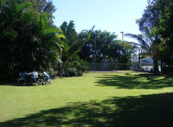 Bargara Beach Motor Inn - Hobart Tourism 4