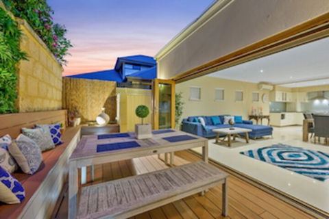 Sorrento Beach Manor - Tourism TAS 0
