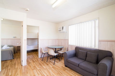 Gateway Lifestyle Birubi Beach - Hobart Tourism 4