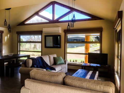 Daysend Cottages - Tourism TAS 4