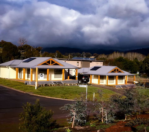 Daysend Cottages - Tourism TAS 3