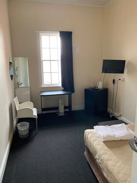 National Hotel Toowoomba - Tourism TAS 2