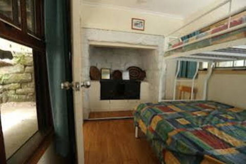 Pittwater YHA - Tourism TAS 3
