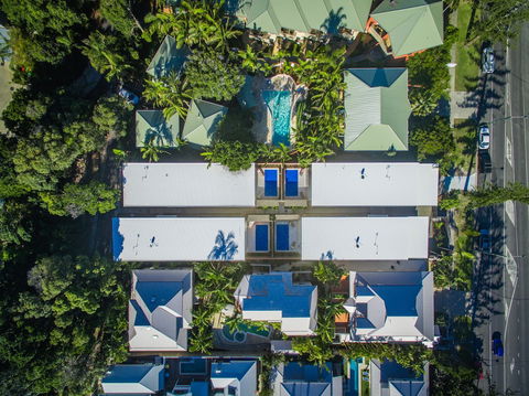 A PERFECT STAY - KoKo's Beach Houses 1 And 2 - Tourism TAS 5