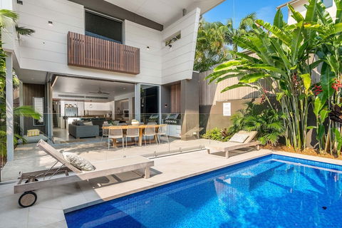 A PERFECT STAY - KoKo's Beach Houses 1 And 2 - Tourism TAS 6