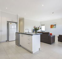 Bradford Place Melbourne - Tourism TAS