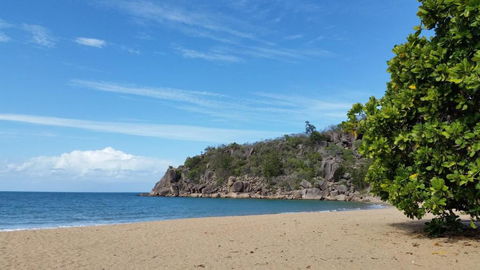 Shambhala Retreat Magnetic Island Cottages - Tourism TAS 3