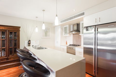 Spinnakers By Rockingham Apartments - Hobart Tourism 2