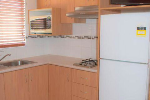 Outback Oasis Caravan Park - Tourism TAS 3