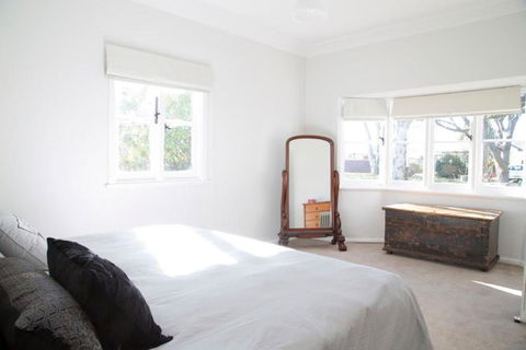 88 Morrisset - Hobart Tourism 2