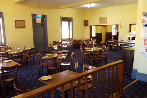 Copper Coast Hotel - Tourism TAS 3