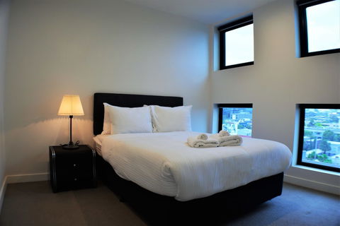 Royal Stays Apartments Clarke St - Tourism TAS 1