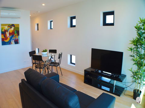 Royal Stays Apartments Clarke St - Tourism TAS 4