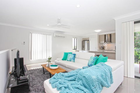 Beach Breeze Holiday House - Hobart Tourism 4