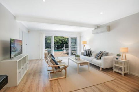 Greenwich Garden Apartment - Hobart Tourism 0