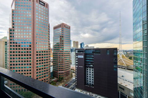 Serviced Apartments Melbourne Opus - Tourism TAS 1