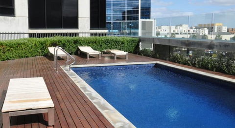 AKOM AT Docklands - Tourism TAS 4