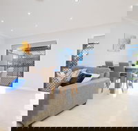 Panania Gemini Lodge - Tourism TAS