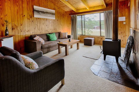 Granite Belt Brewery Retreat - Hobart Tourism 6