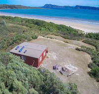 Cloudy Bay Cabin - Tourism TAS