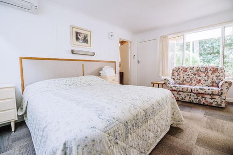 Warburton Lodge - Hobart Tourism 2