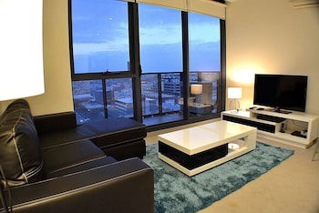 Royal Stays Apartments Clarendon St - Tourism TAS 1