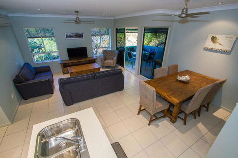 Beach Pad 2 - Hobart Tourism 4