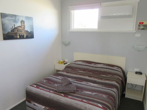 Highlander Haven Motel - Hobart Tourism 5