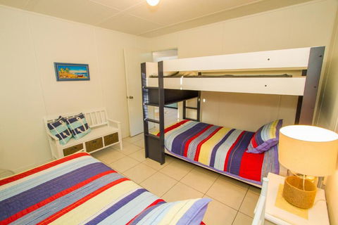 A Lure - Tourism TAS 5