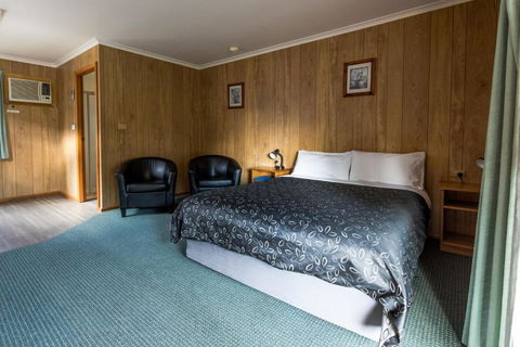 Deniliquin Riverside Caravan Park - Hobart Tourism 1