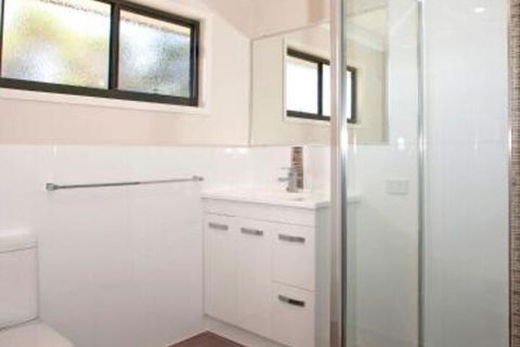 Agnes Retreat - Tourism TAS 3