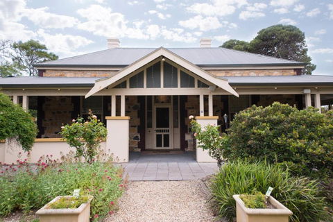 Yankalilla Bay Homestead - Tourism TAS 4