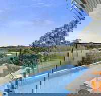 Lansdowne Villa with swimming pool - Tourism TAS