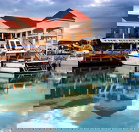 The Marina Hotel - Mindarie - Tourism TAS