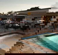 New Crossing Place Motel  Apartments - Tourism TAS