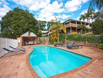 The Acreage B&B - Hobart Tourism 3