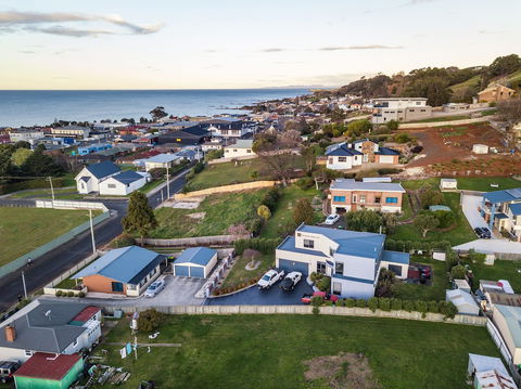Madsen Retreat - Tourism TAS 2