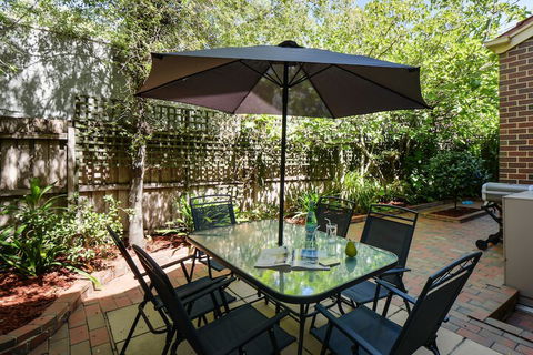 BOUTIQUE STAYS - Brighton Abode - Tourism TAS 3
