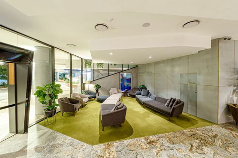 Eatons Hill Hotel - Tourism TAS 2