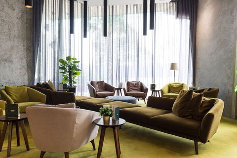 Eatons Hill Hotel - Tourism TAS 6