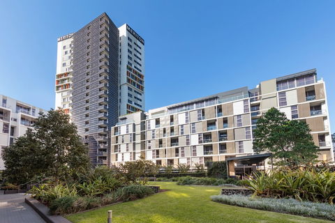 Meriton Suites Zetland - Hobart Tourism 0