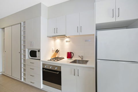 Astra Apartments Glen Waverley At VIQI - Tourism TAS 6
