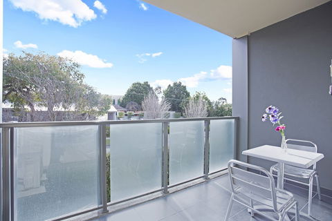Astra Apartments Glen Waverley At VIQI - Tourism TAS 3