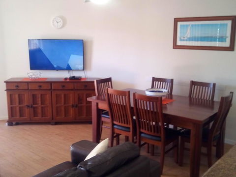 The Apartments Kings Beach Surfside - Hobart Tourism 6