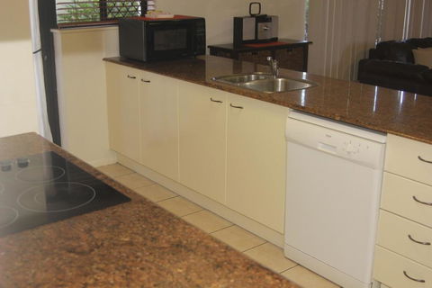 The Apartments Kings Beach Surfside - Hobart Tourism 2