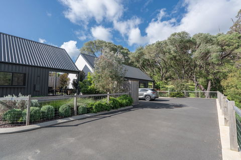 Margaret River Bungalows - Tourism TAS 2